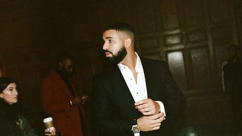 ステークカジノ(Stake)世界的な有名アーティスト『Drake』と公式パートナーシップ